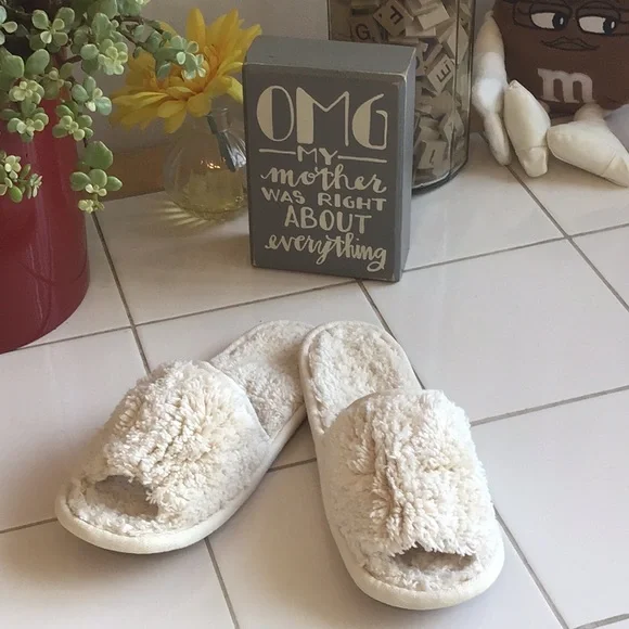 Comfy Sherpa Slippers