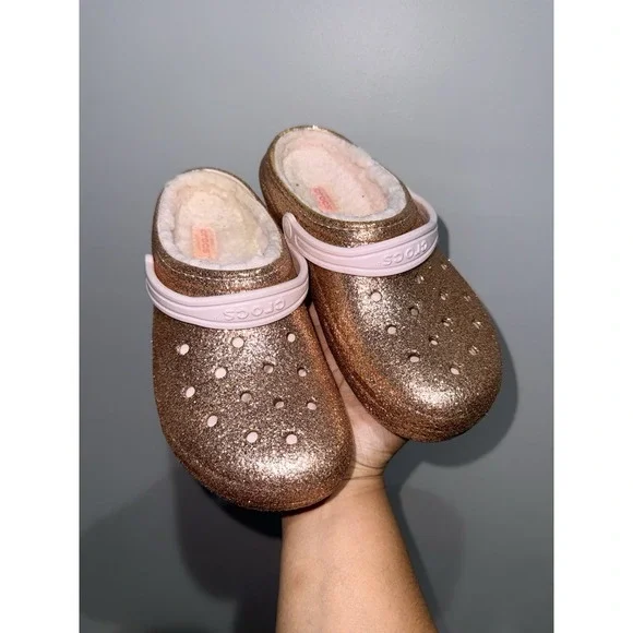 Crocs Classic Pink RoseGold Glitter Girl's J5 Faux Fur Lined Clogs Bling Flash R