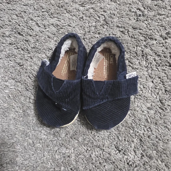 TOMS Kids Navy Shoes
