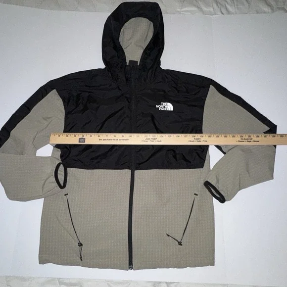 Men's Small The North Face Colorblock Puffer Jacket Hooded Full Zip Black Gray
