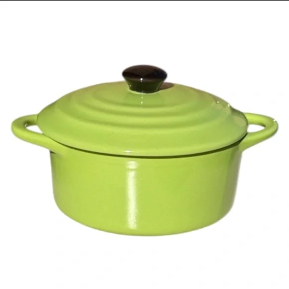 Creative Co-Op Lime Green Stoneware Round Mini Baker with Lid