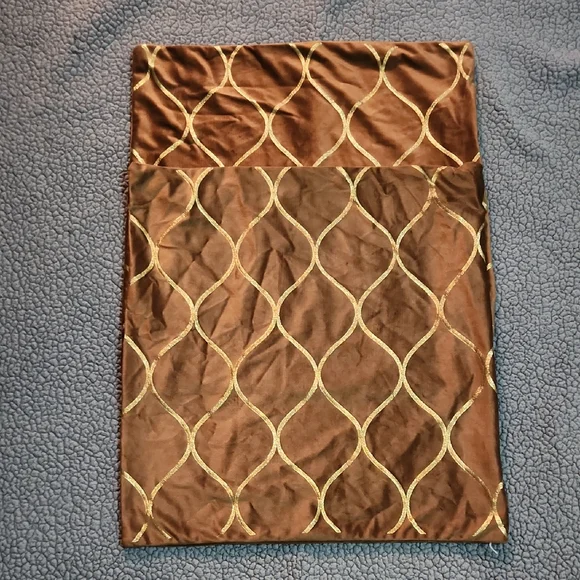 Set Of Two Throw Pillow Covers Brown And Gold 19x19.5