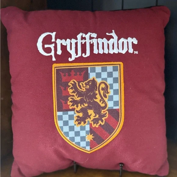 Harry Potter Gryffindor House Crest Throw Pillow Hogwarts Decor 14”
