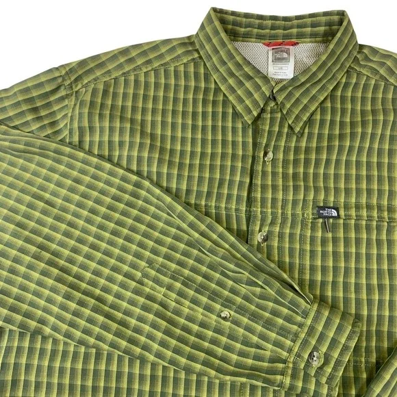 The North Face Mens Large Green Plaid Modal Blend Long Sleeve Button Down AD7B