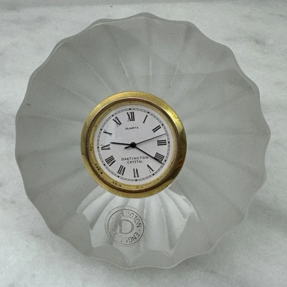 DARTINGTON CRYSTAL GLASS CLOCK 