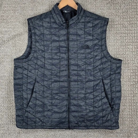 The North Face Mens Thermoball Quilted Vest Camo Green Black XXL Full Zip Puffer