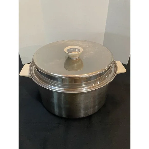 Vintage Twin Star Regal Ware 18-8 Tri-Ply Stainless Steel 8 qt Stock Pot w/Lid