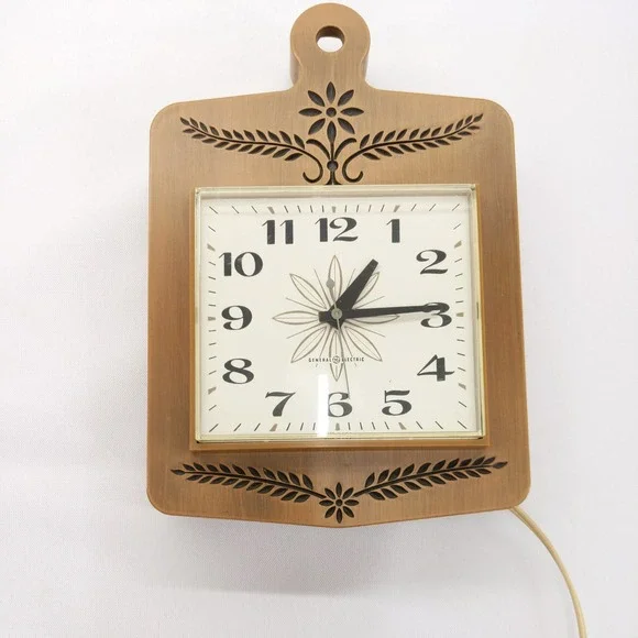 General Electric Wall Clock Brown Vintage 2146 Cutting Board Kitchen MCM USA