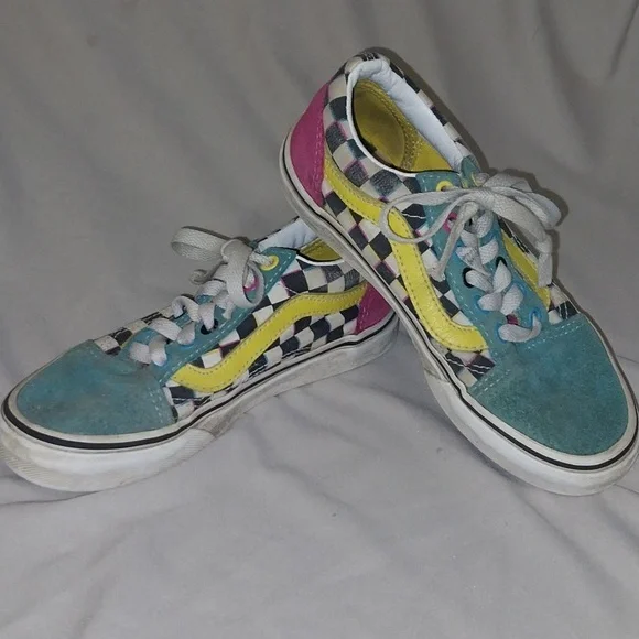 Vans Old Skool checkered sneakers kids 1