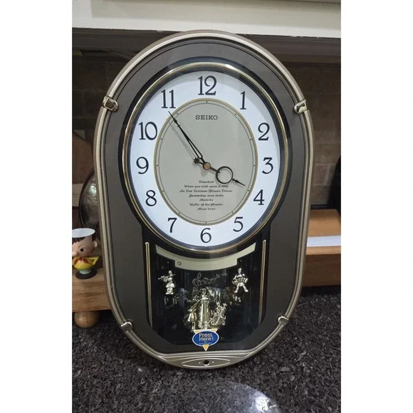 Seiko Melodies in Motion Wall Clock Vintage Model QXM329NRH New Without Box