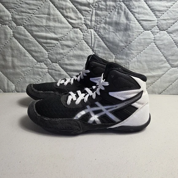 Asics Matflex 6 Black White Wrestling Shoes Size youth kids Sz 4.5 Lightweight