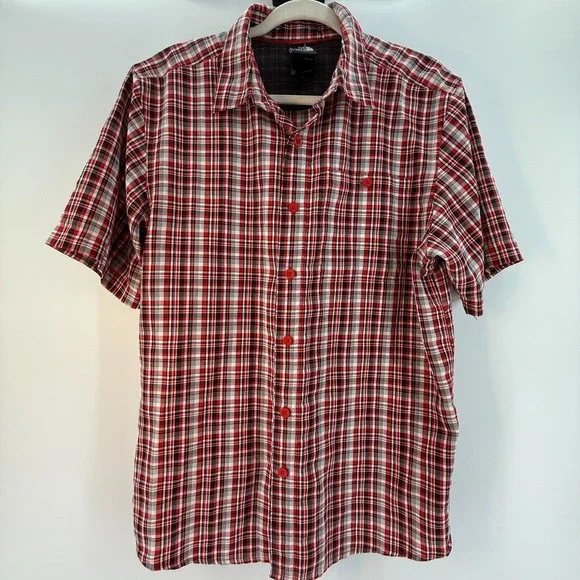 The North Face Shirt Mens Medium Flap Pocket‎ Button Up Red Plaid Short Sleeve
