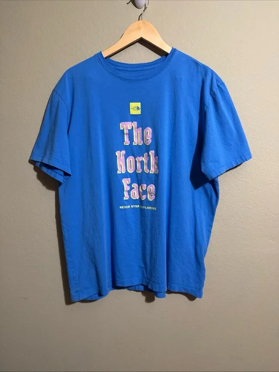 The North Face Shirt Mens XL Blue Short Sleeve Crew Neck