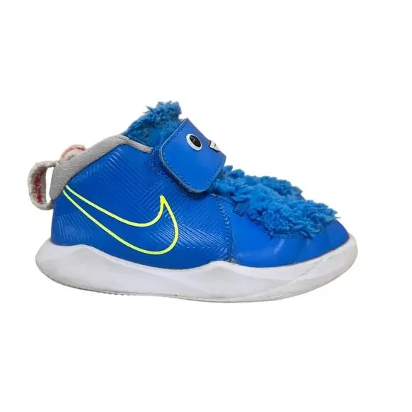 Nike Team Hustle D 10 Monster Shoes Blue Furry Face Toddler Size 10C‎ Rare Cute
