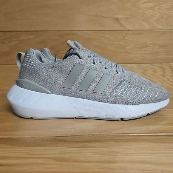 Adidas Swift Run 22 Size 5.5 Youth Kids Sesame White Shoes Sneaker GZ0797