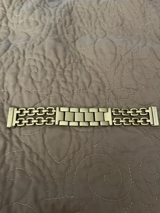 Women’s X-Small Silver-Tone Link Bracelet for Smartwatch - Classic Chain Style
