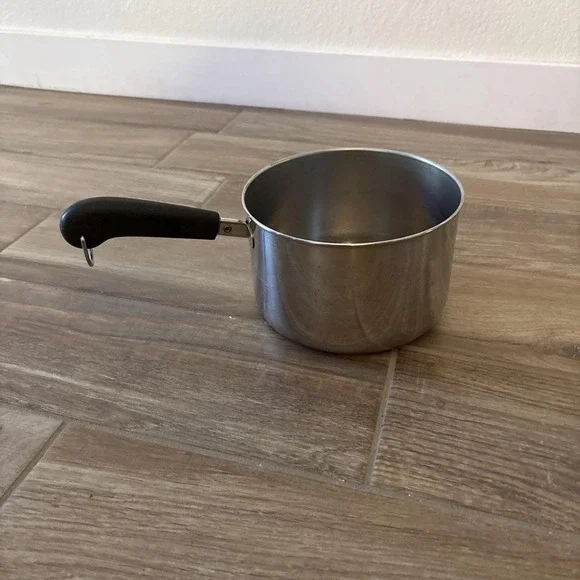 Vintage Aluminum Clad Stainless Steel Reverware 1.5 Quart Saucepan- No‎ Lid