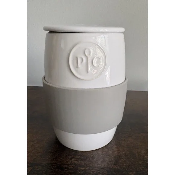 Pampered Chef 1529 Ceramic Egg Cooker Microwave Mug Cake Muffin Maker White