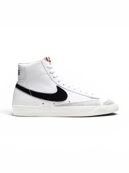 Nike Blazer Mid ‘77 Leather Sneakers