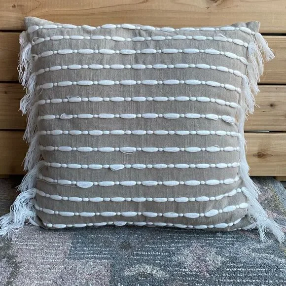 Lush Decor Textured  Throw Pillow