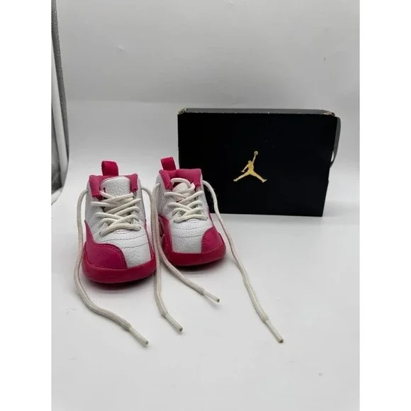 Jordan 12 Retro Toddler White Vivid Pink Sneakers 819666-109 Size 5C Mens