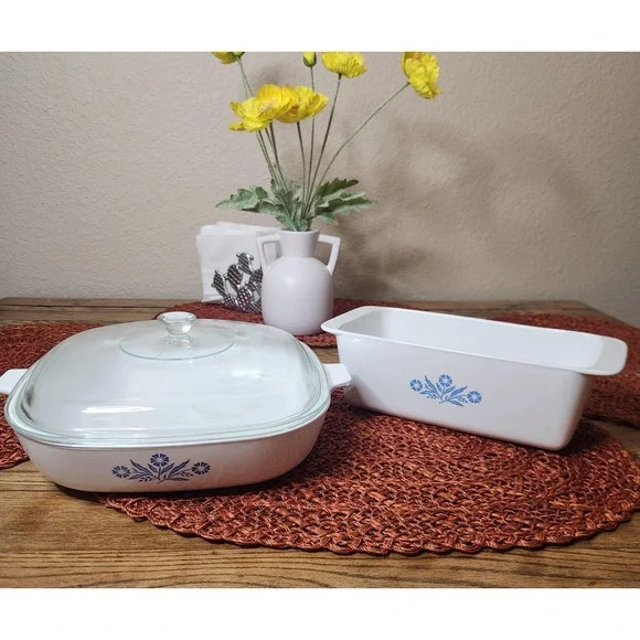VINTAGE CorningWare 3 piece Set.‎ Blue Cornflower.