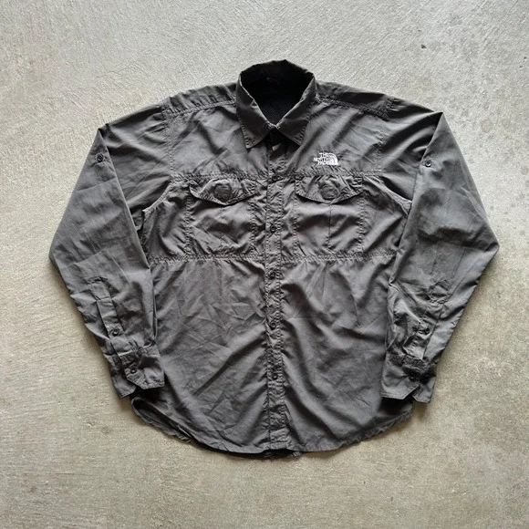 Vintage The North Face Summit Series Button Up Shirt Size Medium Forrest Green
