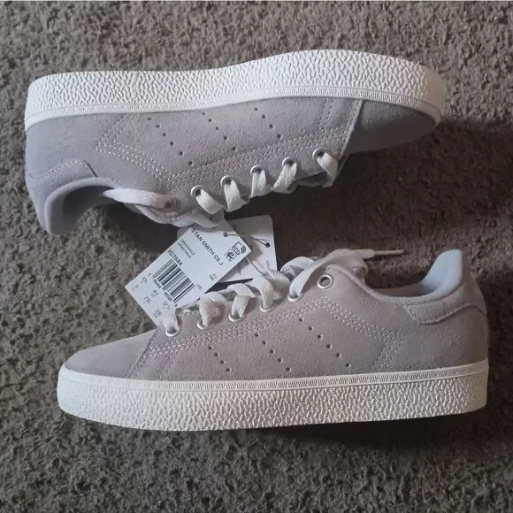 Adidas Stan Smith CS J Gray Suede Kids Size 5 BRAND NEW WITH TAGS NO BOX