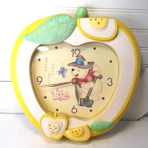 Winnie the Pooh wall clock Apple‎ shaped 