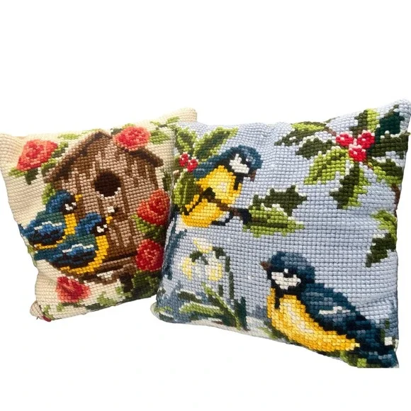 Handmade Needlepoint‎ Birdhouse Blue Bird Decorative Throw Pillow Set