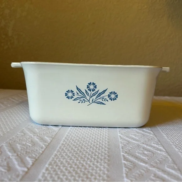 Vintage‎ Corning Ware Cornflower Stove or Microwave Cookware