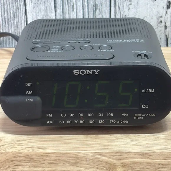 SONY Dream Machine ICF-C218 ⏰ 2006 Digital AM/FM CLOCK RADIO with Alarm & Snooze