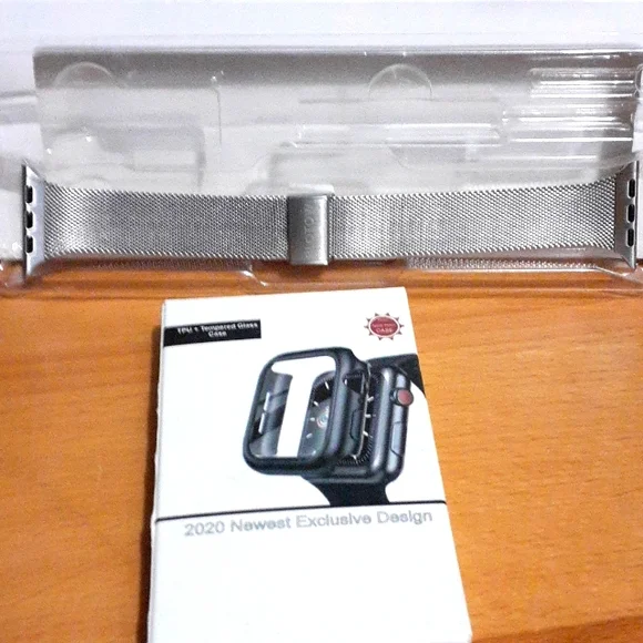 Apple Watch Replacement Band & Cases