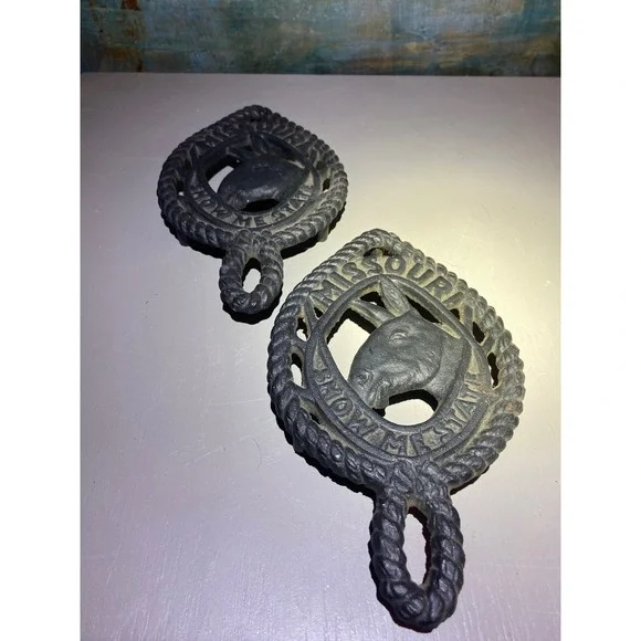 Vintage Missouri Show Me State Mule Cast Iron Trivet Set of 2 Black Rope‎ Border