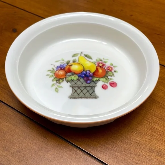 Villeroy & Boch BASKET Pattern Porcelain Quiche Dish 5 1/4