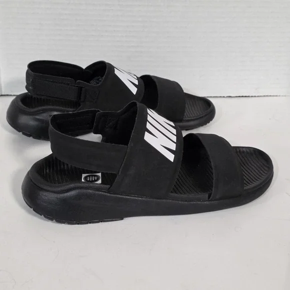 NIKE TARUN BLACK WHITE OPEN TOE CASUAL SANDALS 882694-001 SIZE US Youth 6