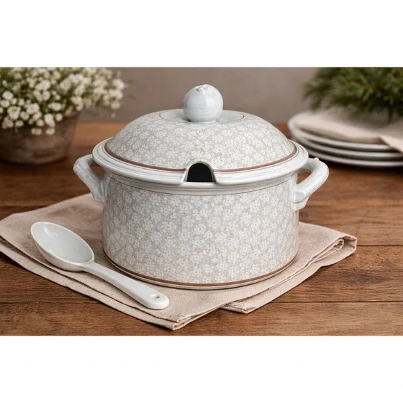 Villeroy‎ Boch Dalarna Tureen w Lid Blue Floral 2 Qt Porcelain Germany