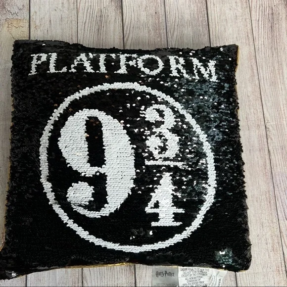 Harry Potter 9 3/4 Sequin Pillow