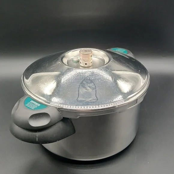 KUHN RIKON Duromatic Supreme Stainless Steel Pressure Cooker with Side Grip 4L‌