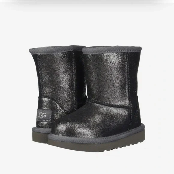 Toddler UGG Boots - Girls shoes