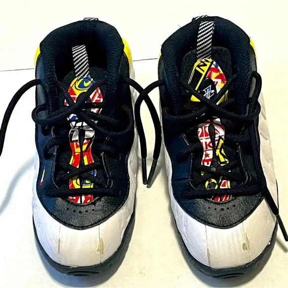 Nike Little Posite Foamposite kids tennis shoes size 10C yellow trim black white