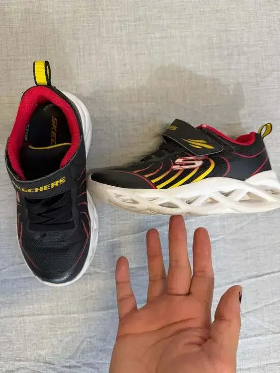Skechers Boy's Flex-Glow Elite Vorlo Light-Up Sneakers Black/Red/Yellow