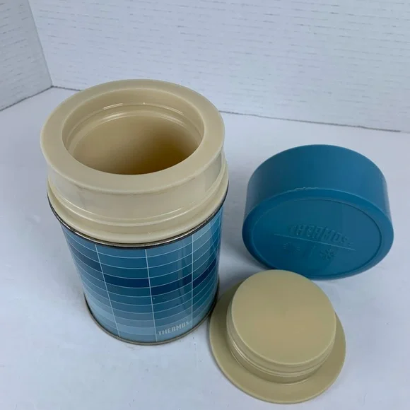 VTG Thermos Blue King-Seeley Insulated 1971 10 Oz Size (VC247)