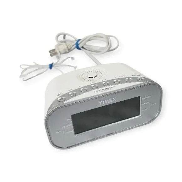 Timex T231Y Snooze/Sleep Display Dimmer Alarm Clock Radio‎ In White
