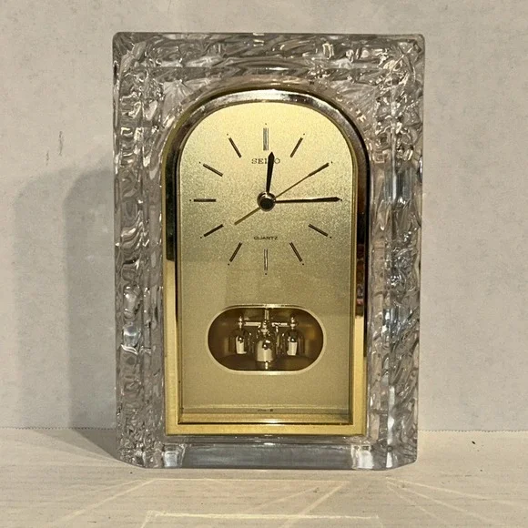 Seiko Glass‎ Gold Quartz Desk Clock Pendulum (Clock Works, Bells Don't)