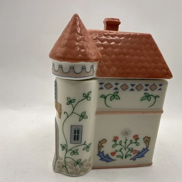 Lenox CANTERBURY CROSSING Spice Village Jar NUTMEG Never Used