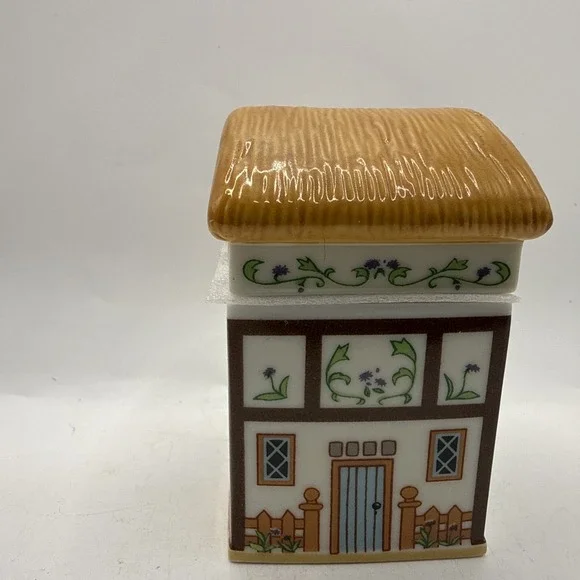 Lenox CANTERBURY CROSSING Spice Village Jar PARSLEY Never Used