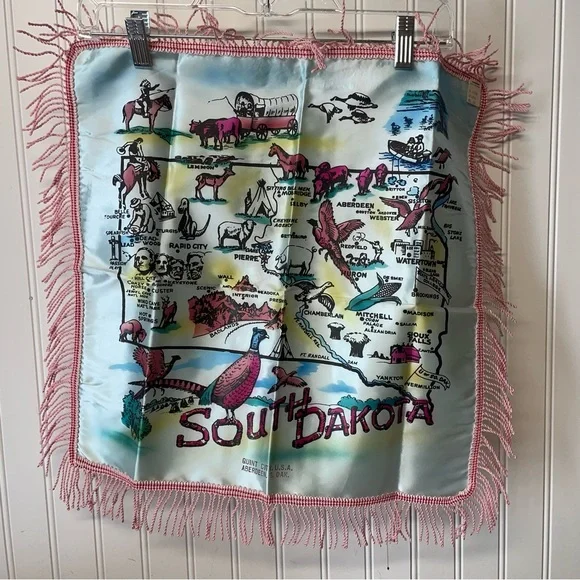 Vintage 50’s souvenir South Dakota satin pillow case