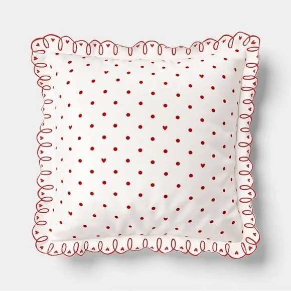 NEW Threshold Mini Red Heart Dot White Scalloped Trim Throw Pillow