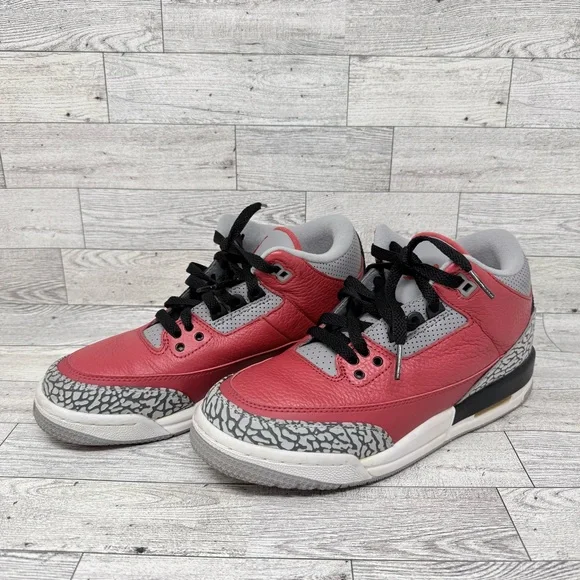 Air Jordan 3 Retro SE GS 'Unite' Fire Red Cement CQ0488-600 Size 7Y/8.5 Womans